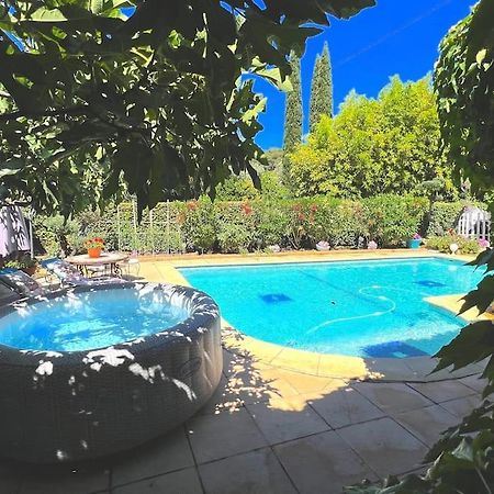 Le Jardin De Mae Leilighet Bouc-Bel-Air Eksteriør bilde